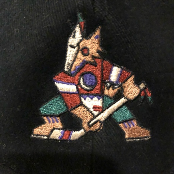VINTAGE 90s Phoenix Coyotes Snapback - Picture 3 of 5